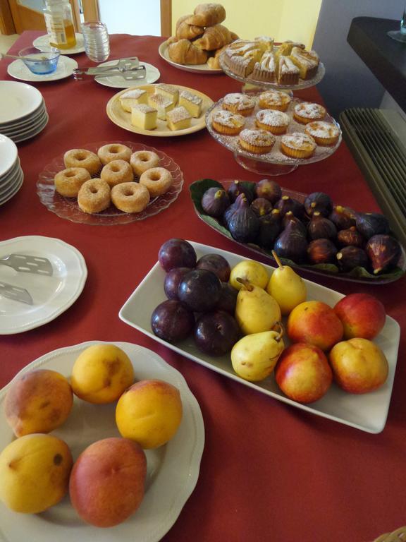 Il Giardino Delle Zagare Bed and Breakfast Fondi Εξωτερικό φωτογραφία